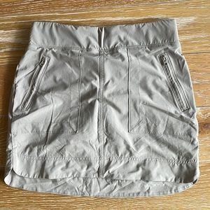 Athleta casual skirt